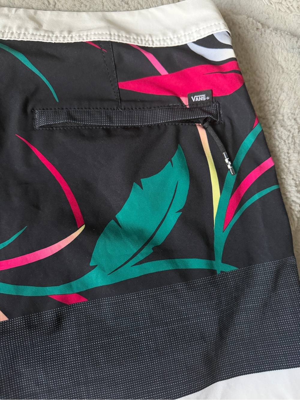 Vans Men’s Board Shorts - Picture 5 of 7